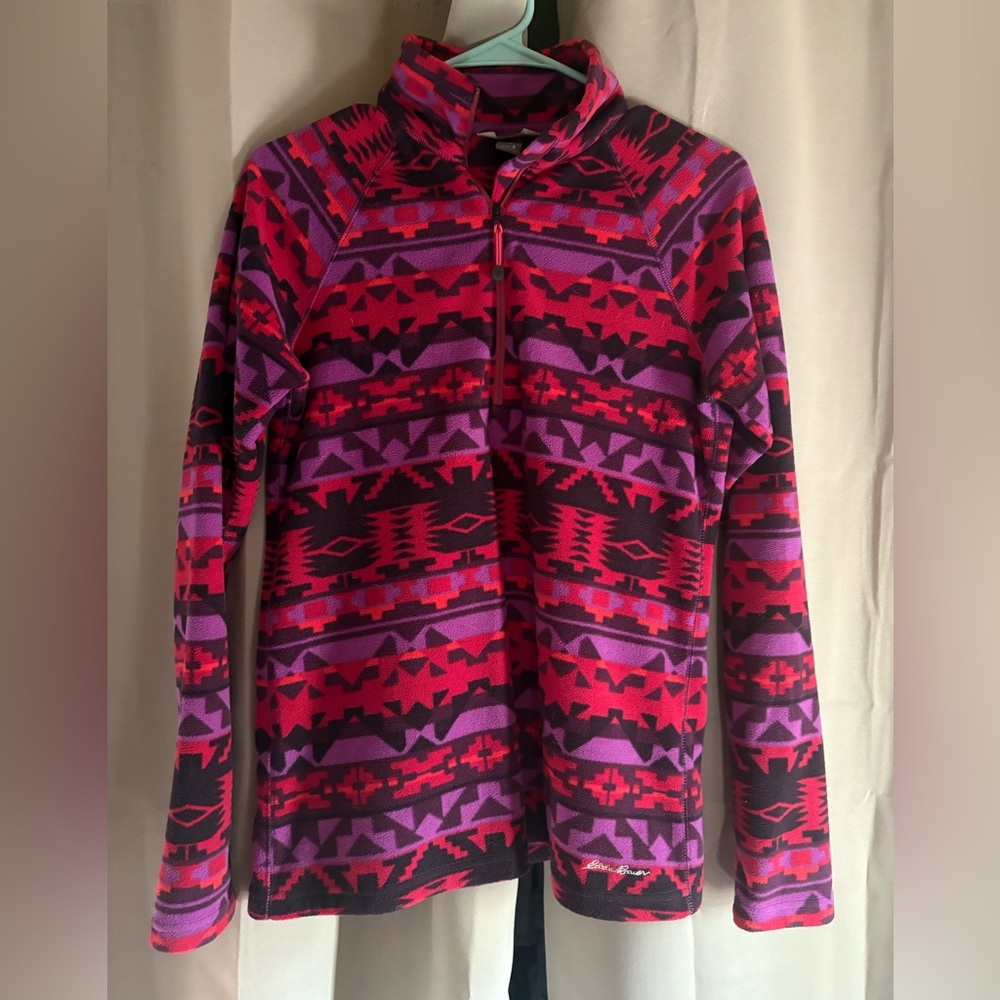 Eddie Bauer Women’s Red and Purple Geometric Pullover